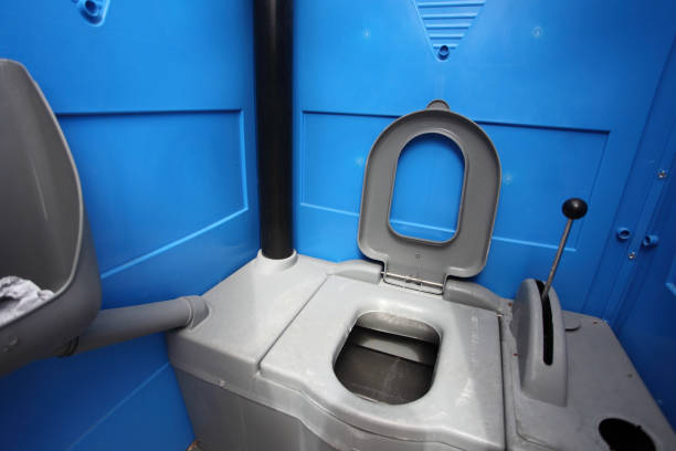 Best Luxury portable toilet rental  in North Newton, KS